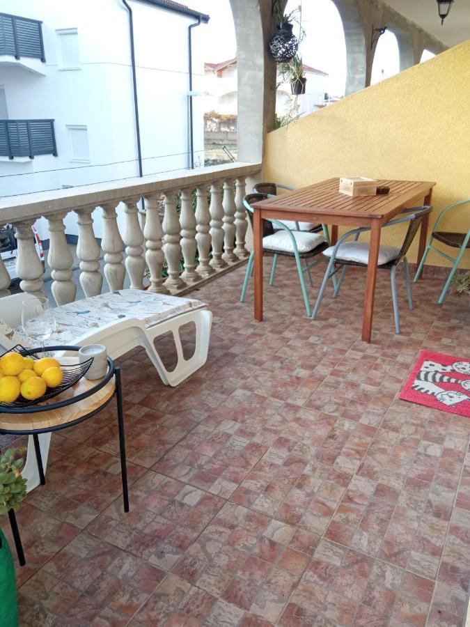 Apartments Tomic Vodice Dış mekan fotoğraf