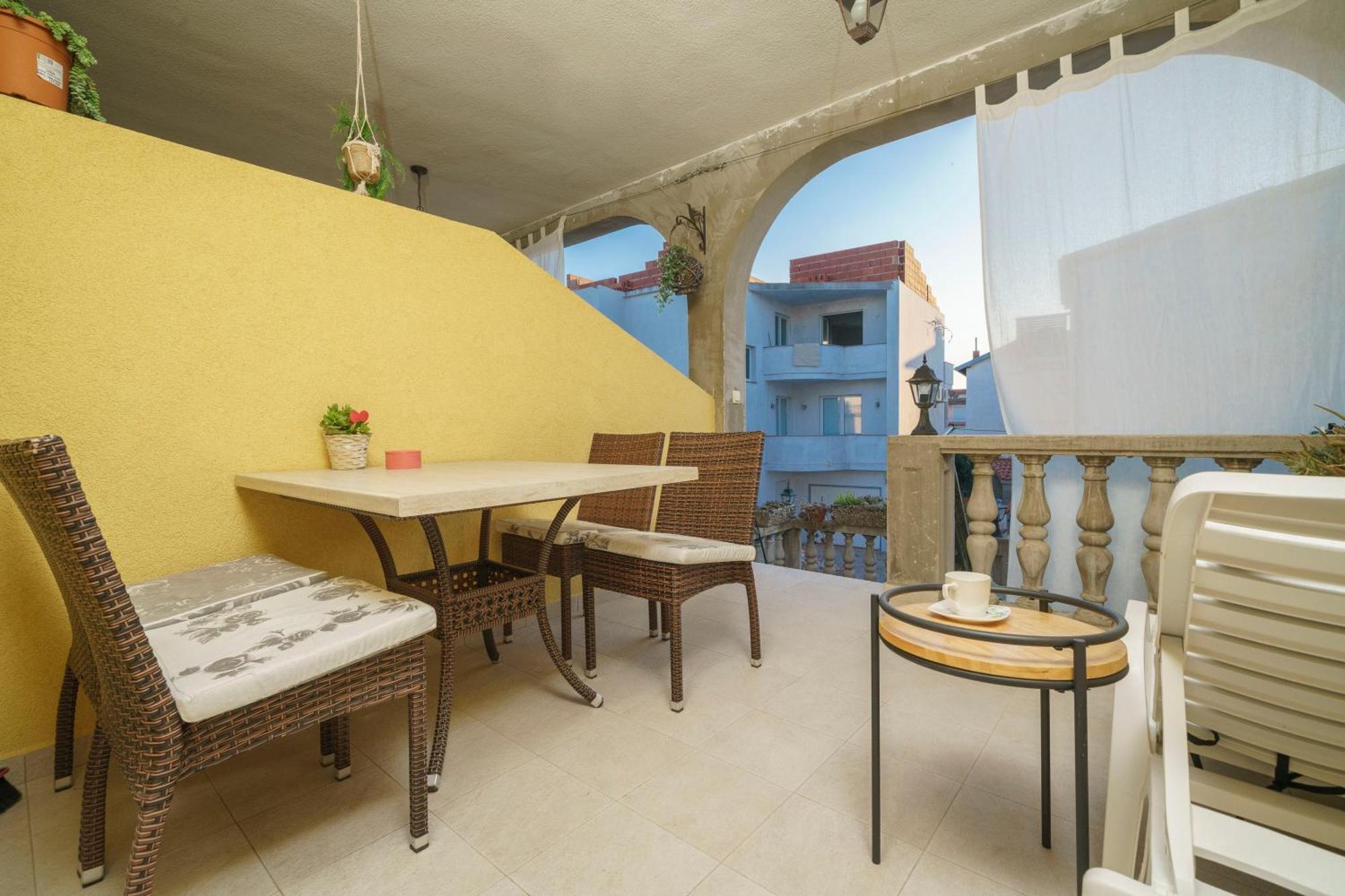 Apartments Tomic Vodice Dış mekan fotoğraf